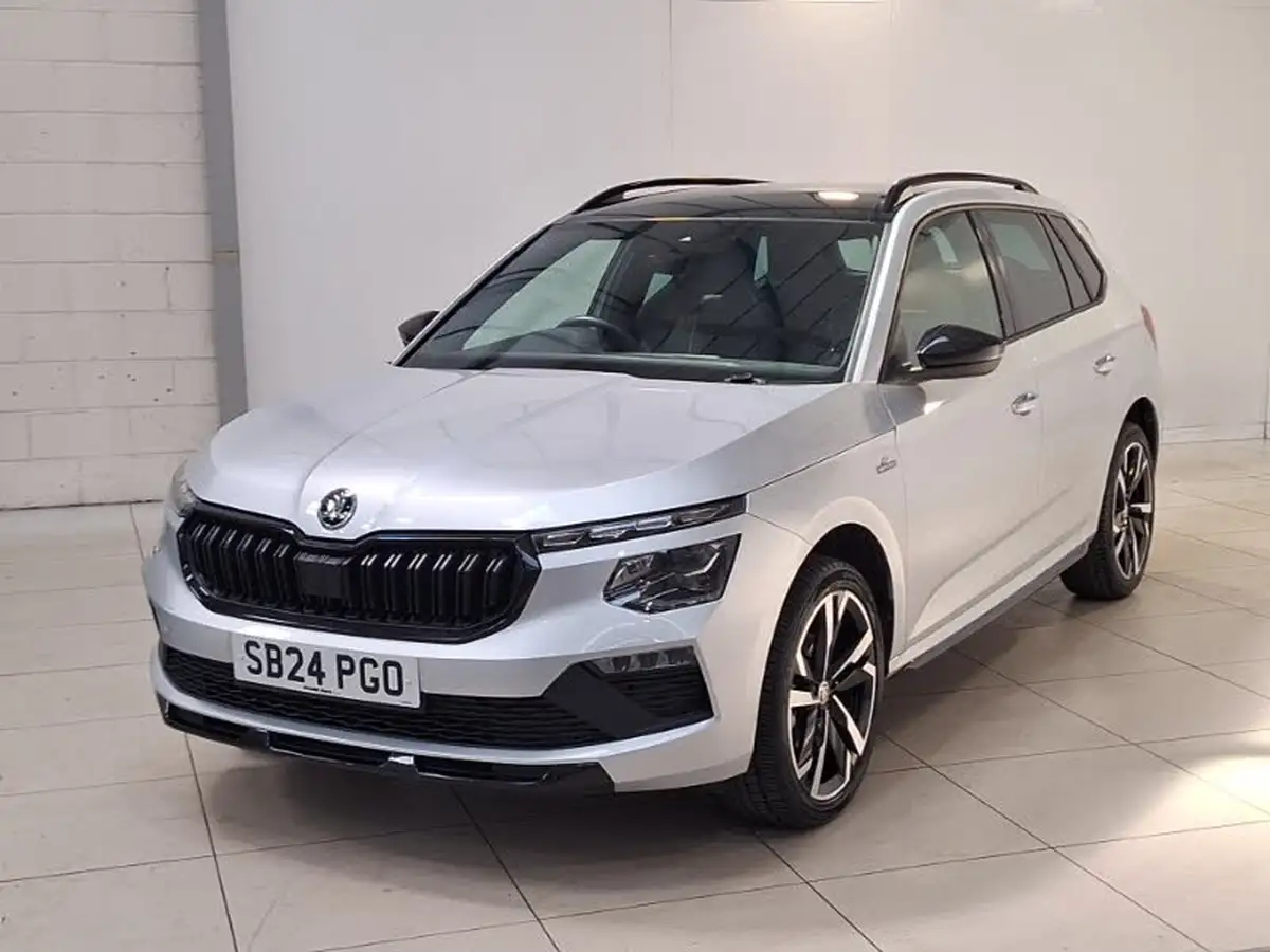 2024-skoda-kamiq-10-tsi-monte-carlo-116ps-big-12