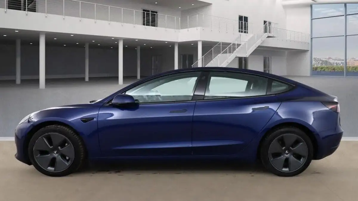 2021-tesla-model-3-e-standard-plus-big-9