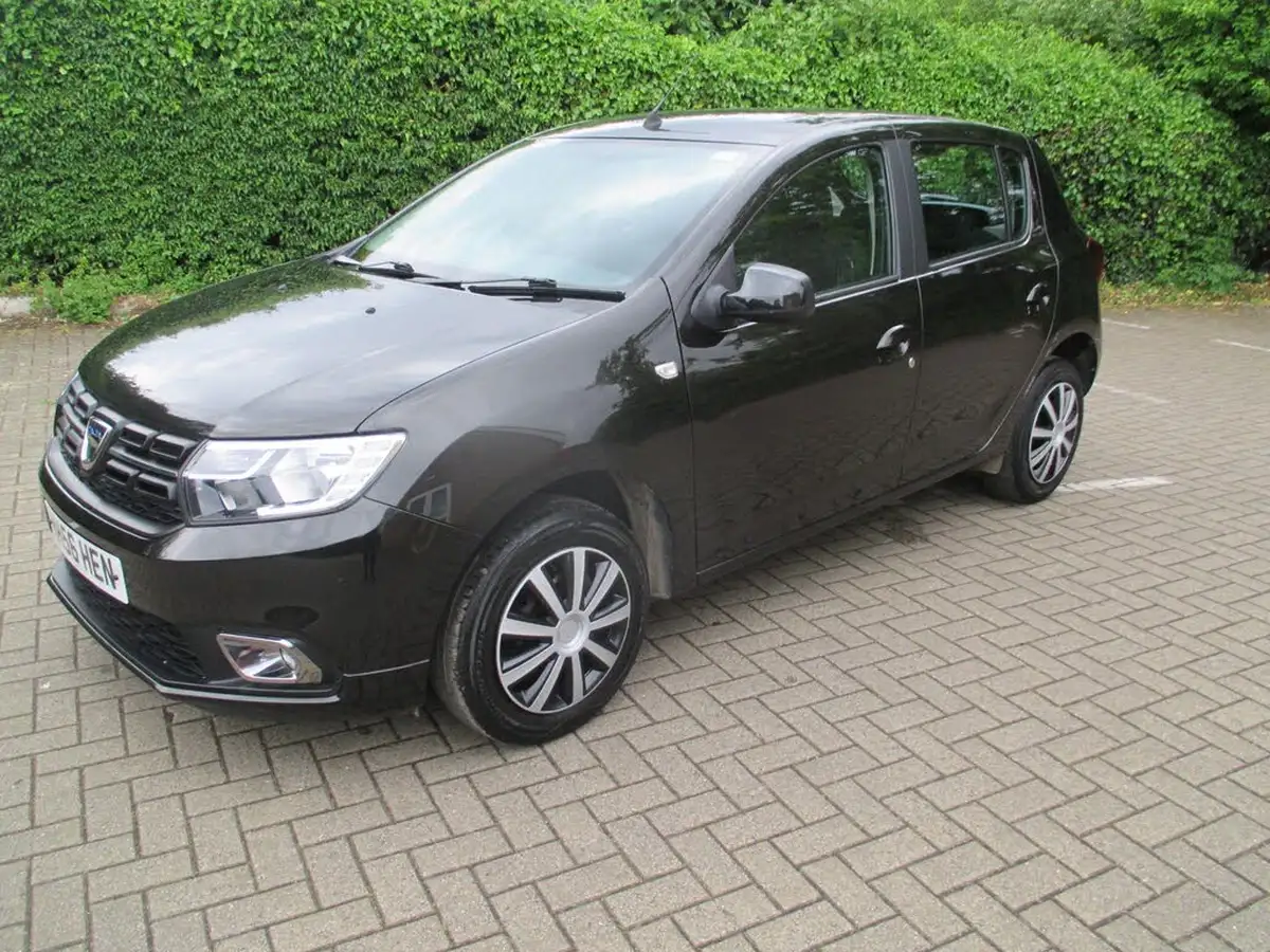 2019-dacia-sandero-10-sce-comfort-big-1