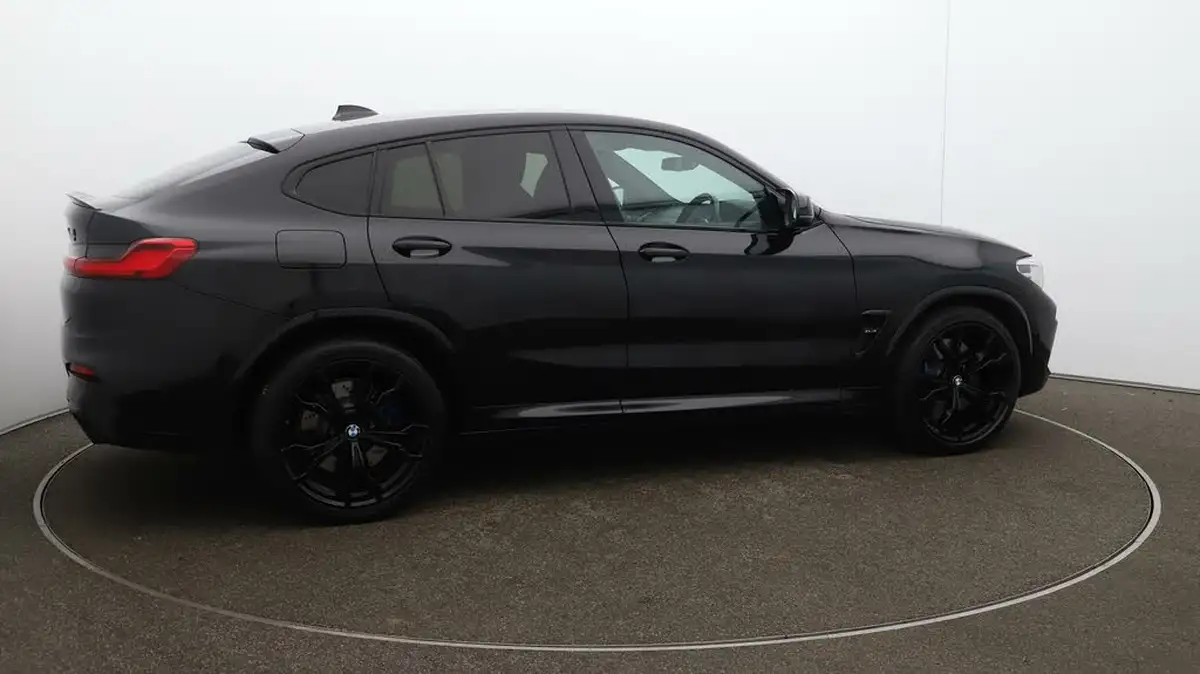 2019-bmw-x4-30-m-competition-big-54
