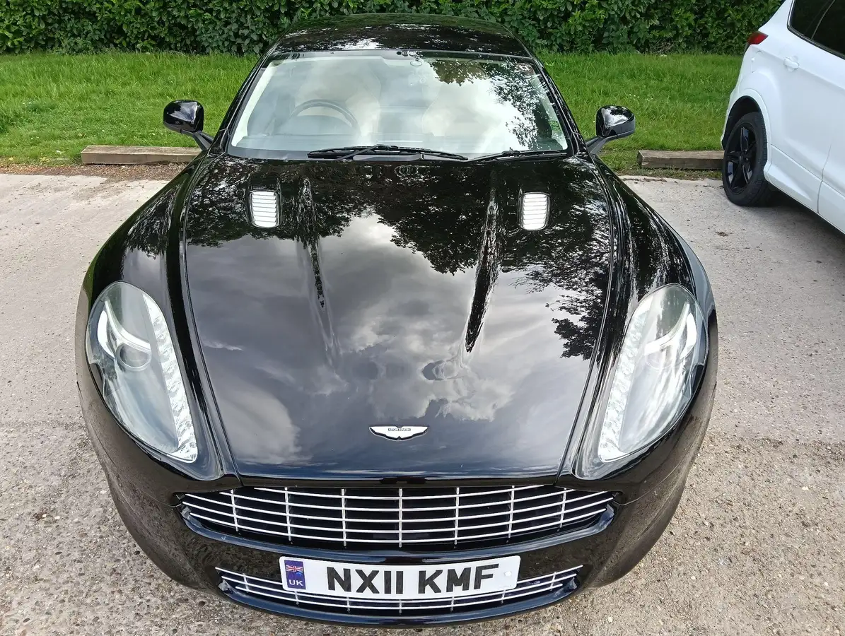 2011-aston-martin-rapide-s-v12-60-big-3