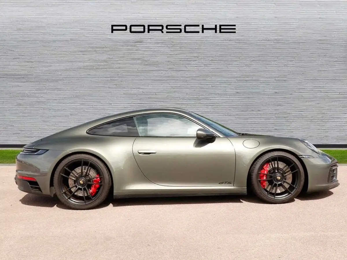 2022-porsche-911-30-carrera-4-gts-coupe-pdk-big-1