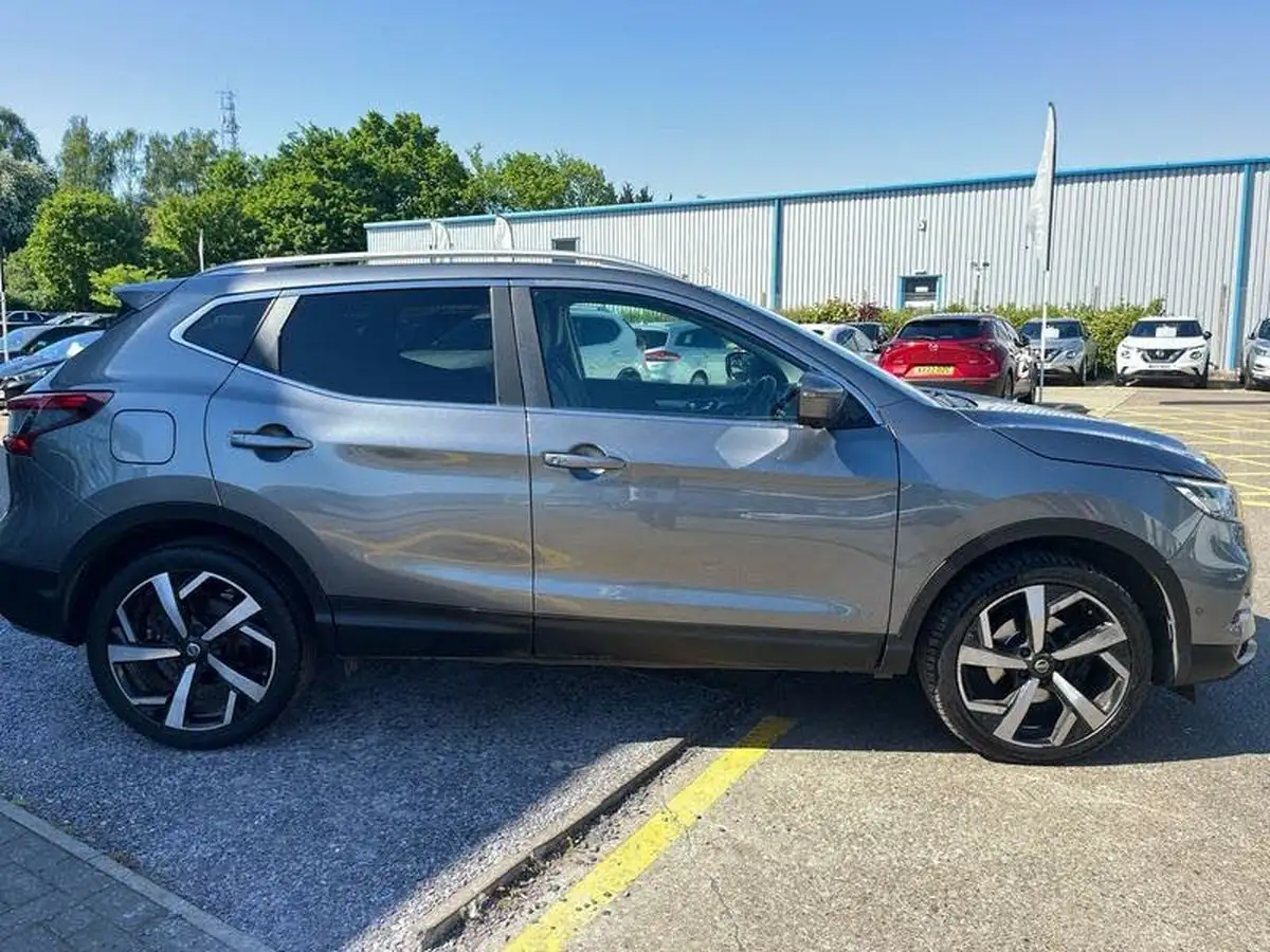 2019-nissan-qashqai-13-dig-t-tekna-160ps-dct-big-1