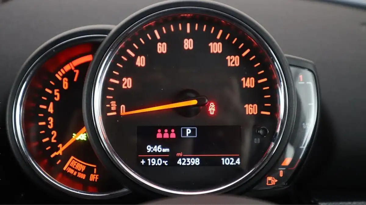 2021-mini-clubman-15-cooper-exclusive-auto-big-10