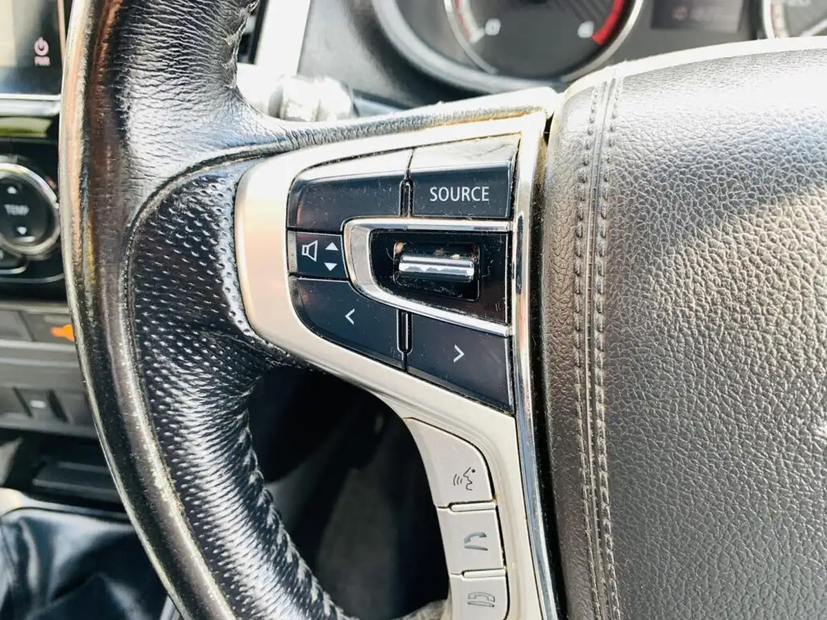 2019-mitsubishi-l200-24di-d-barbarian-eu6-big-19