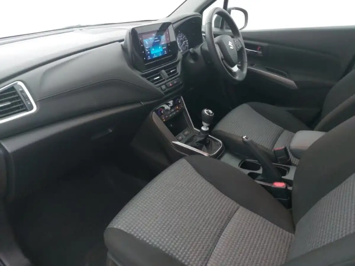 2024-suzuki-s-cross-14-boosterjet-motion-big-4