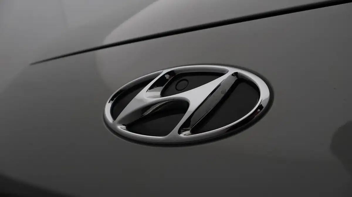 2022-hyundai-kona-e-premium-204ps-64kwh-7kw-obc-big-20