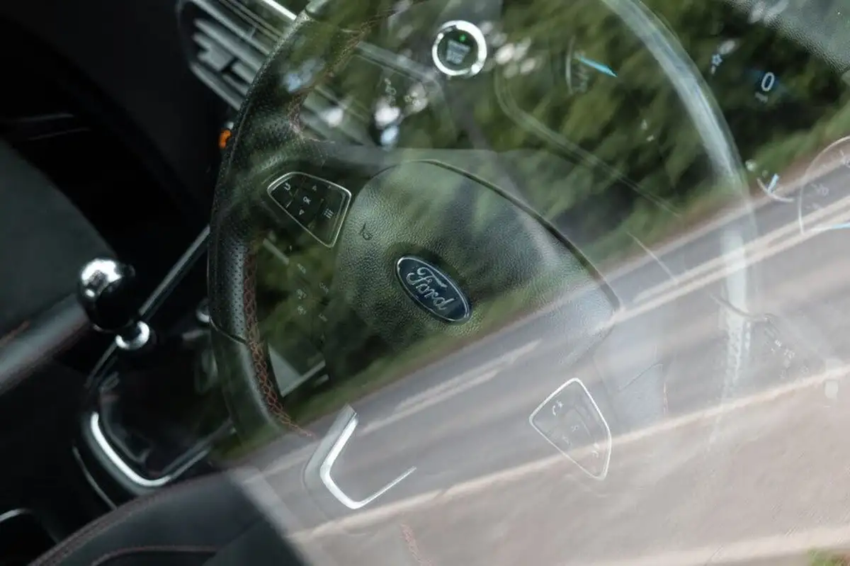 2019-ford-ecosport-10t-st-line-125ps-big-8