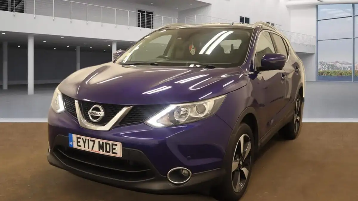 2017-nissan-qashqai-12-dig-t-n-connecta-executive-pack-big-1
