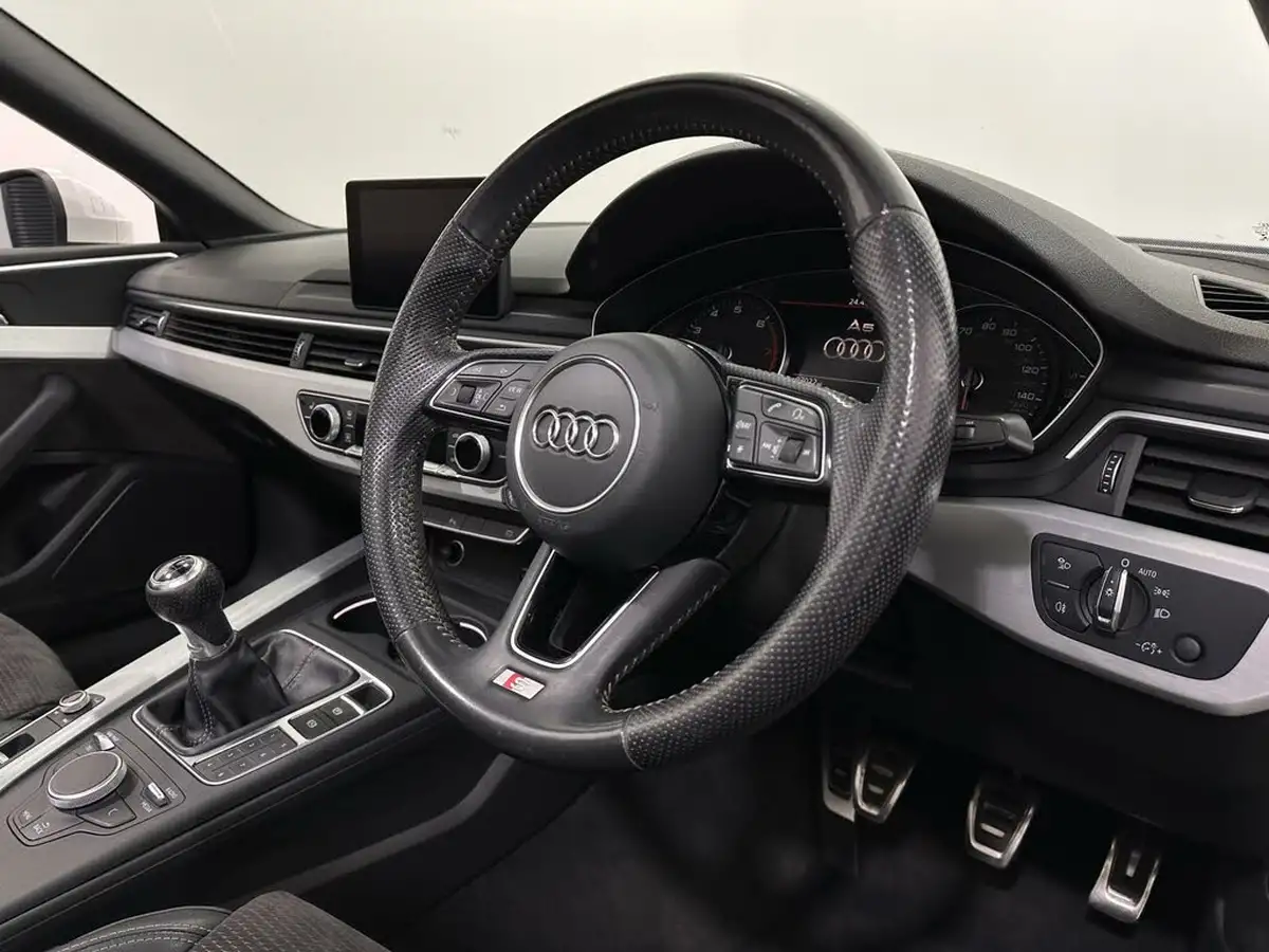 2018-audi-a5-20-tfsi-s-line-190ps-cabriolet-2d-big-9
