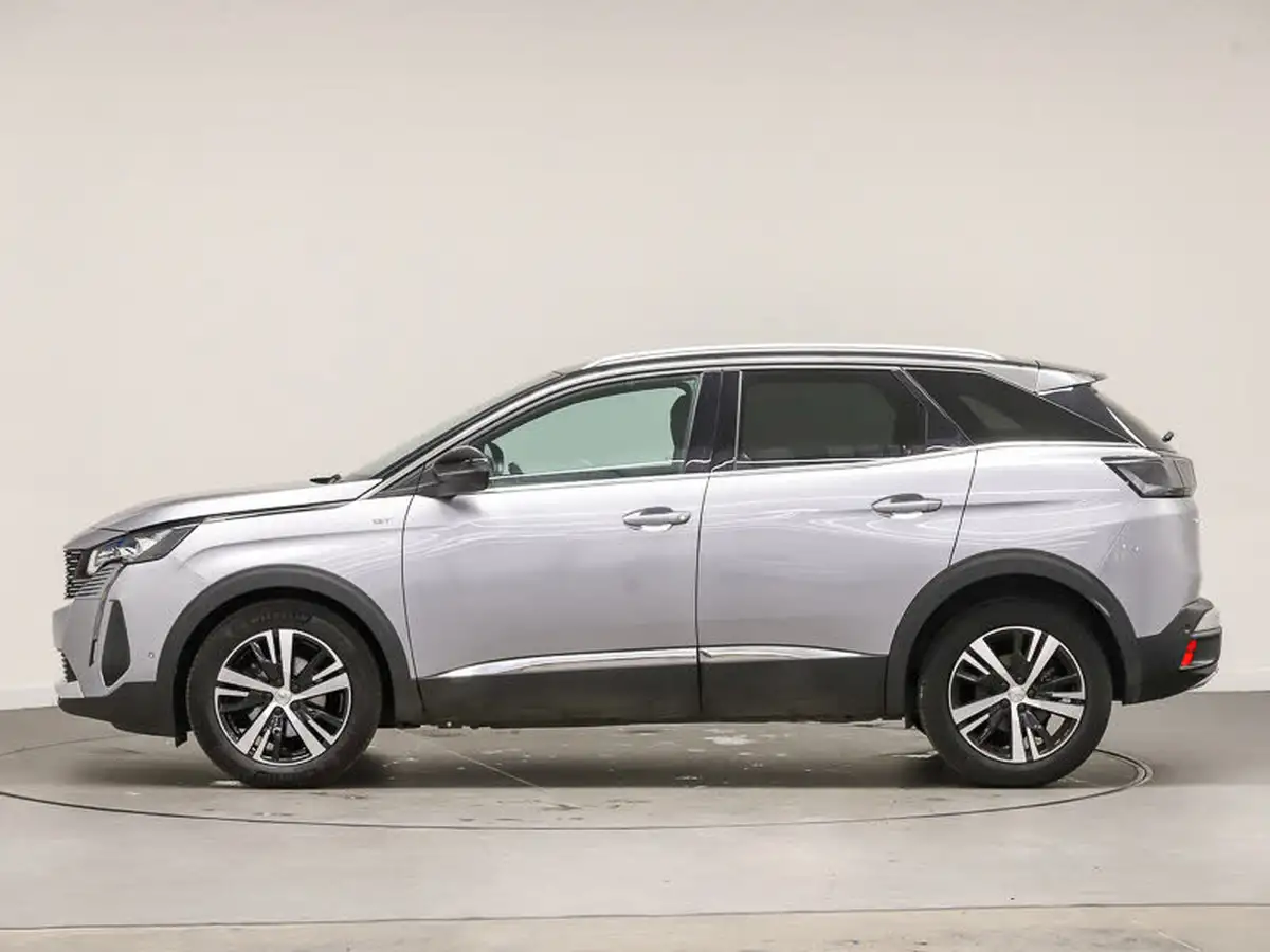 2021-peugeot-3008-suv-12-puretech-gt-eat8-big-3