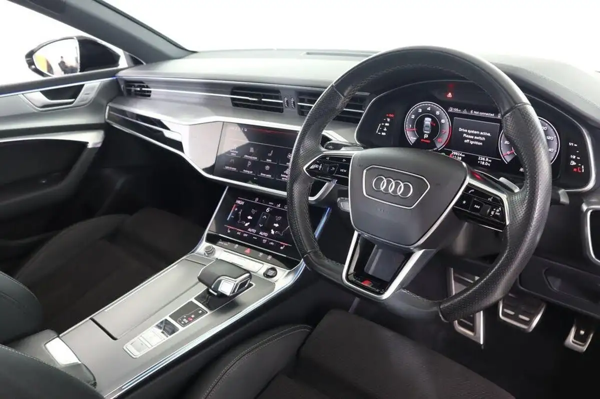 2021-audi-a7-30-55-tfsi-black-edition-big-12