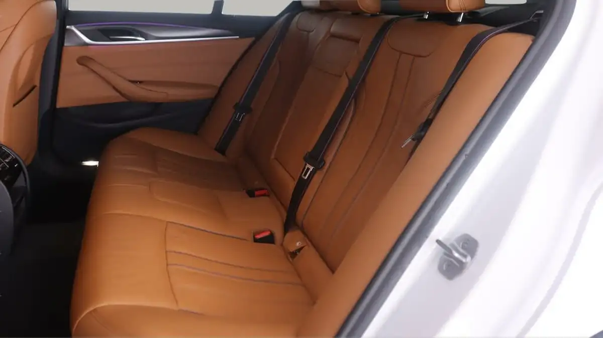 2021-bmw-5-series-20-530e-xdrive-m-sport-saloon-4d-big-16