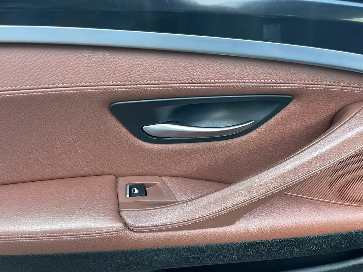 2014-bmw-5-series-big-64