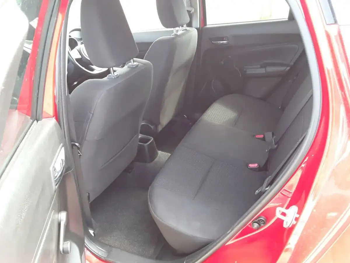 2017-suzuki-swift-10-boosterjet-sz-t-big-10