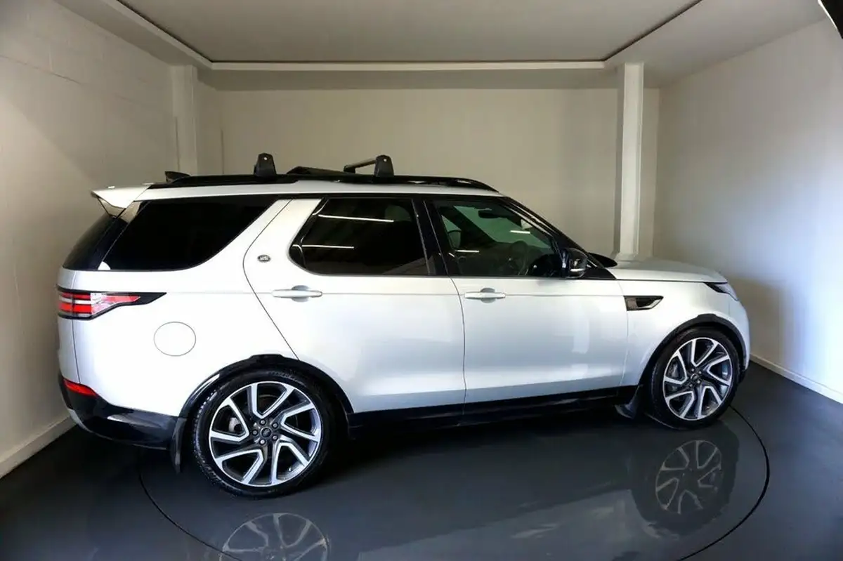 2020-land-rover-discovery-30-sd6-hse-luxury-big-12
