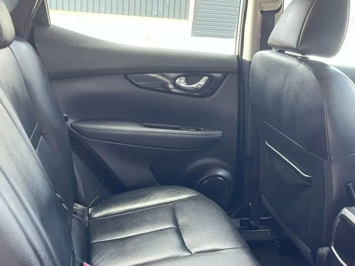 2016-nissan-qashqai-15dci-tekna-big-54