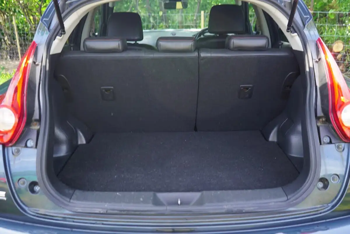 2012-nissan-juke-16-tekna-16v-1598cc-big-18