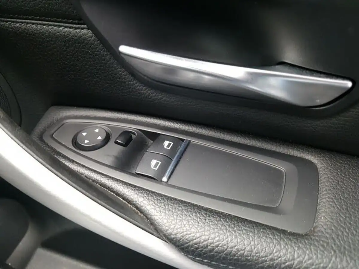 2019-bmw-4-series-20td-420d-m-sport-coupe-2d-auto-big-17