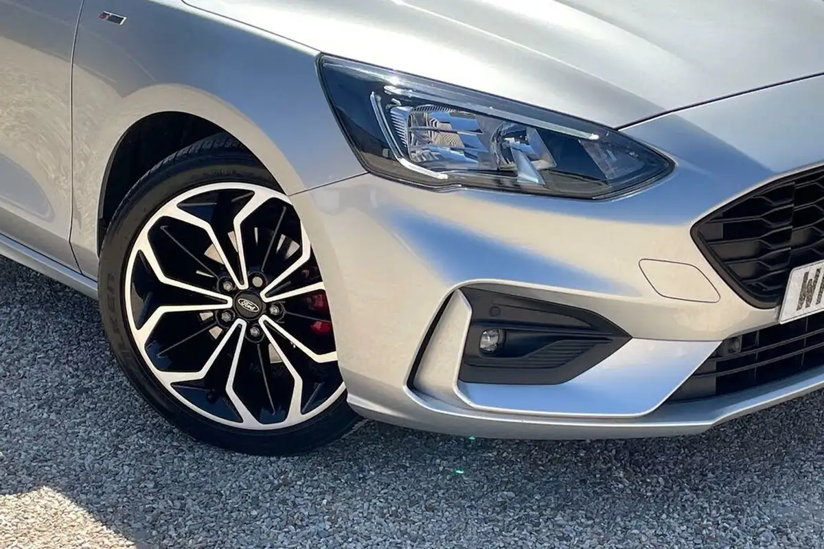 2020-ford-focus-10t-st-line-x-edition-125ps-hybrid-mhev-hatchback-big-5