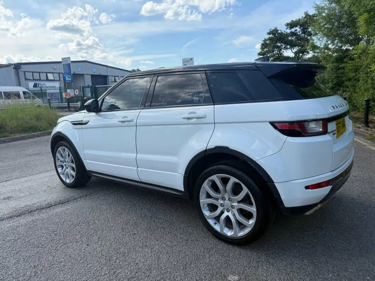 2017-land-rover-range-rover-evoque-20td4-hse-dynamic-ss-hatchback-5d-auto-big-10