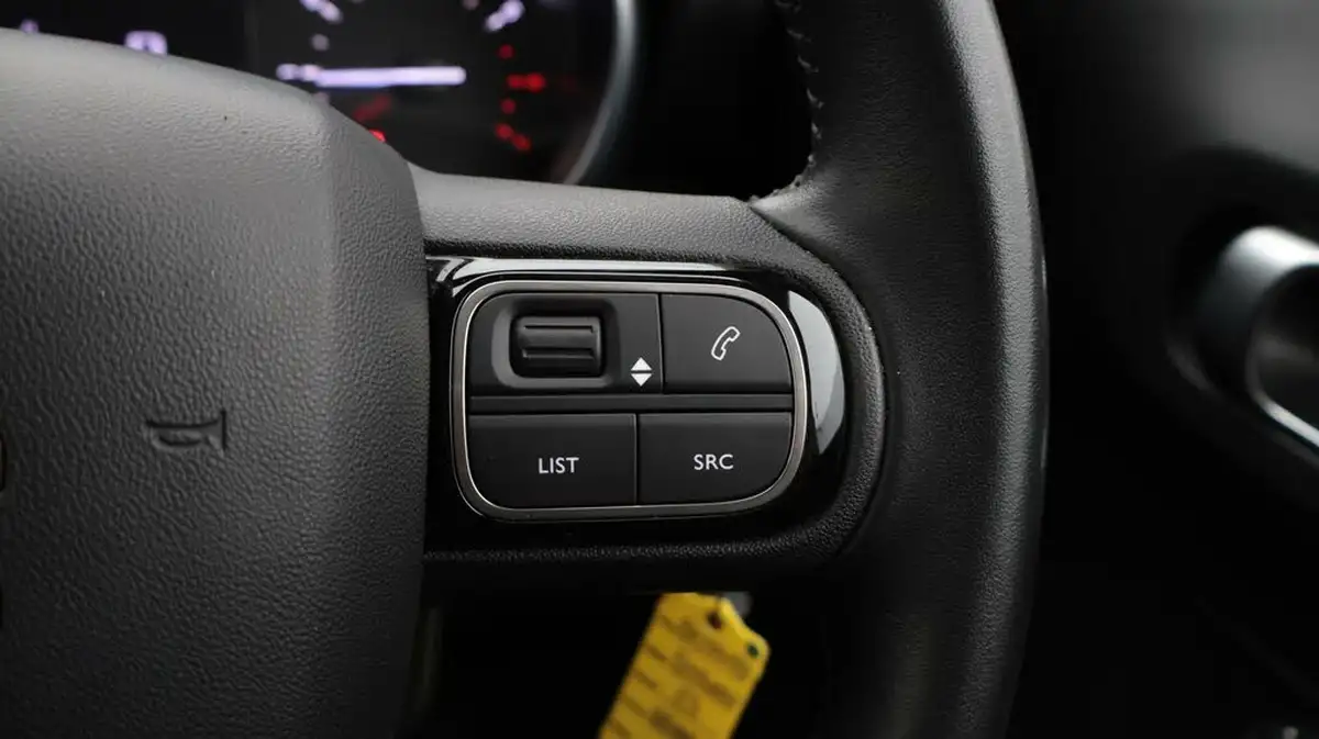 2020-citroen-c3-aircross-12-puretech-feel-110ps-ss-big-23