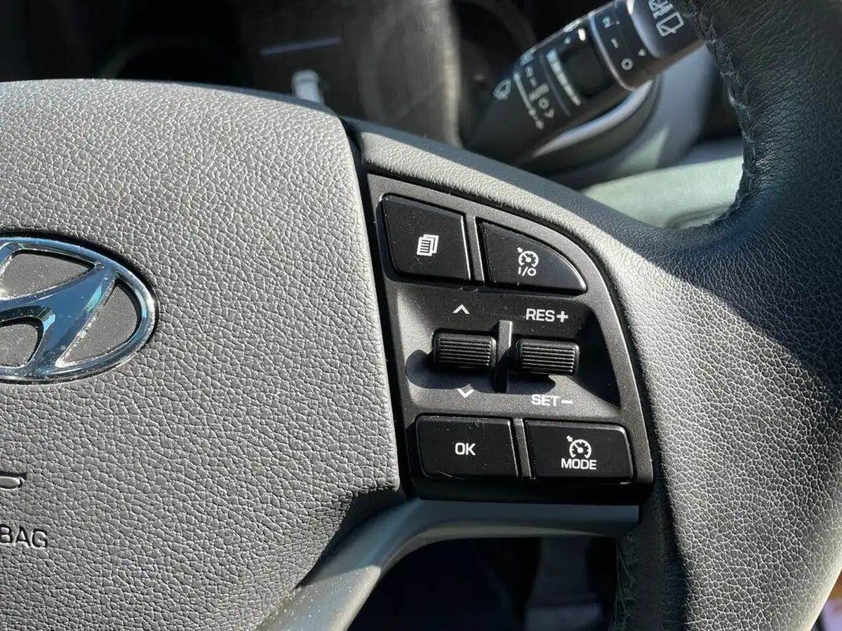 2019-hyundai-tucson-16-t-gdi-premium-se-big-16