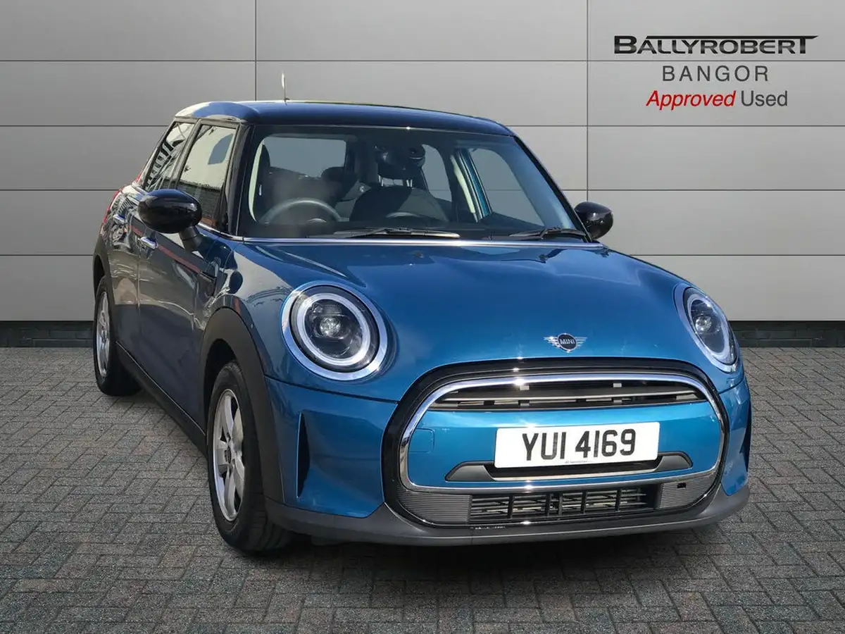 2022-mini-cooper-15-cooper-classic-hatchback-5d-auto-big-0