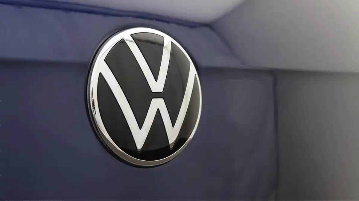 2020-volkswagen-touran-15-tsi-sel-dsg-big-22