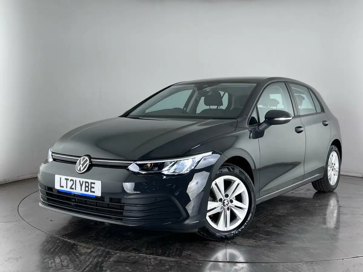 2021-volkswagen-golf-15-etsi-life-150ps-hatchback-big-40