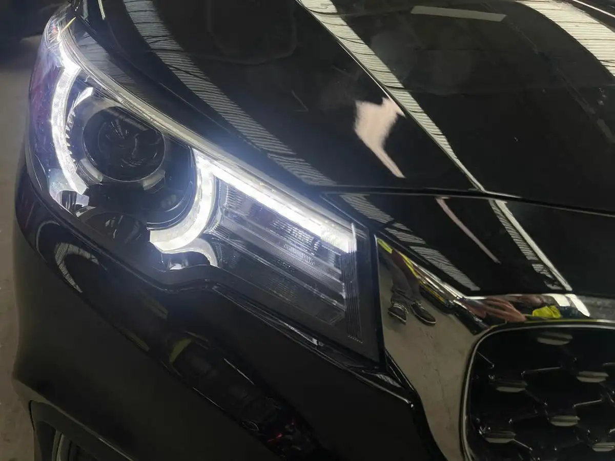 2021-mg-zs-suv-e-exclusive-ev-big-6