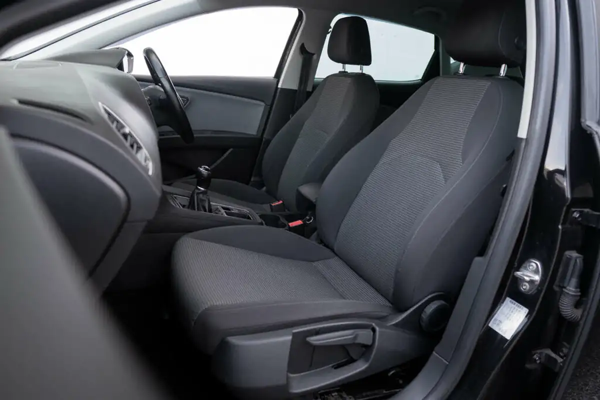 2018-seat-leon-10-tsi-se-dynamic-hatchback-big-7