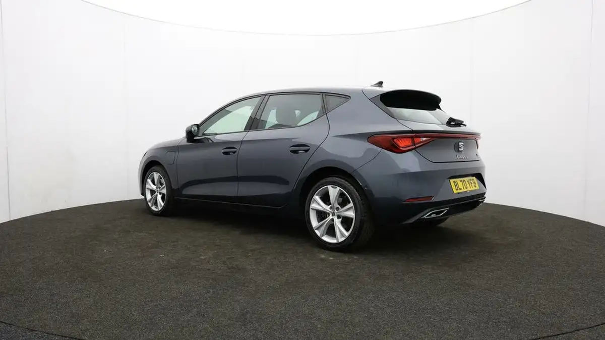 2020-seat-leon-14-e-hybrid-fr-hatchback-big-75