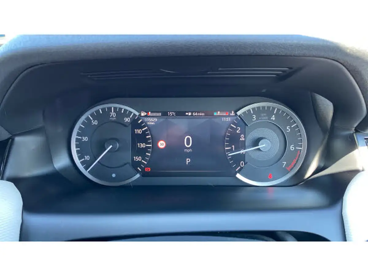 2022-land-rover-discovery-sport-big-15