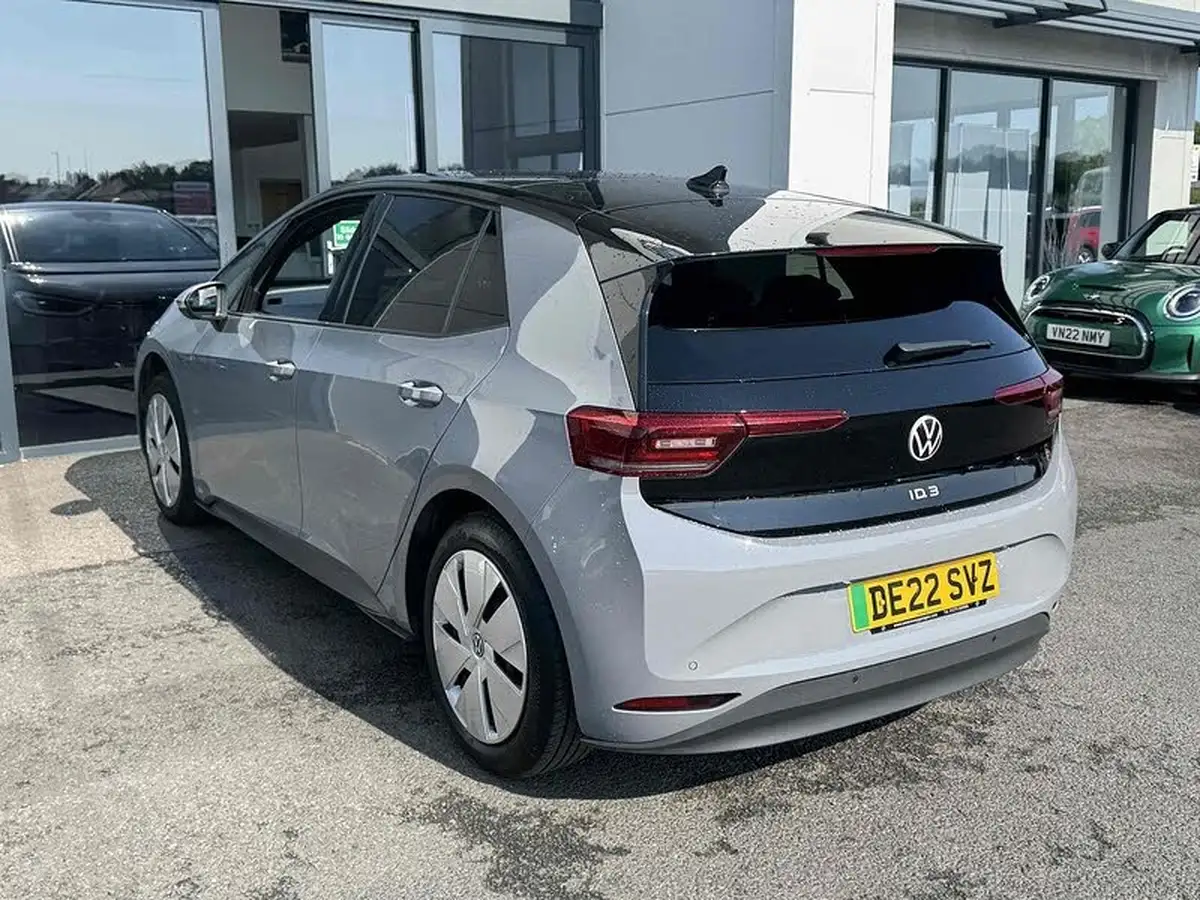 2022-volkswagen-id3-e-family-204ps-performance-big-15