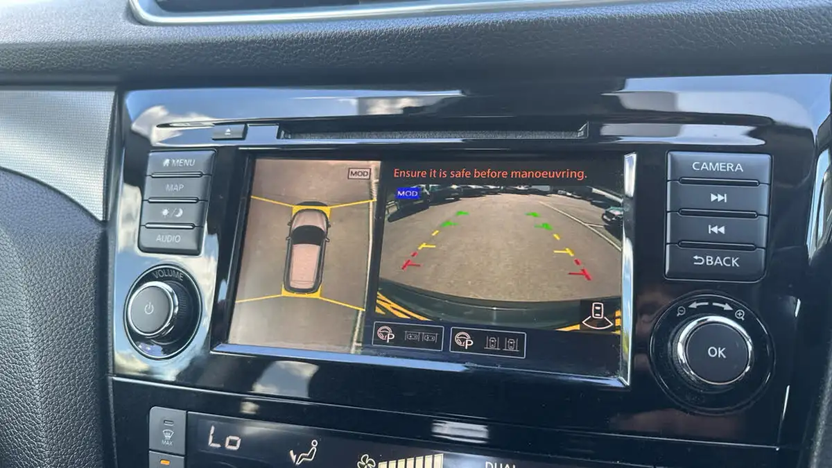 2019-nissan-qashqai-13-dig-t-n-motion-140ps-big-27