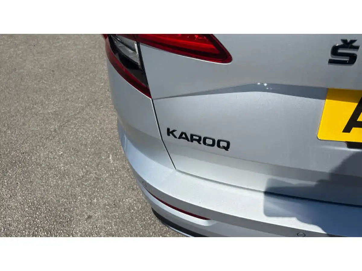 2022-skoda-karoq-15-tsi-sportline-dsg-big-30