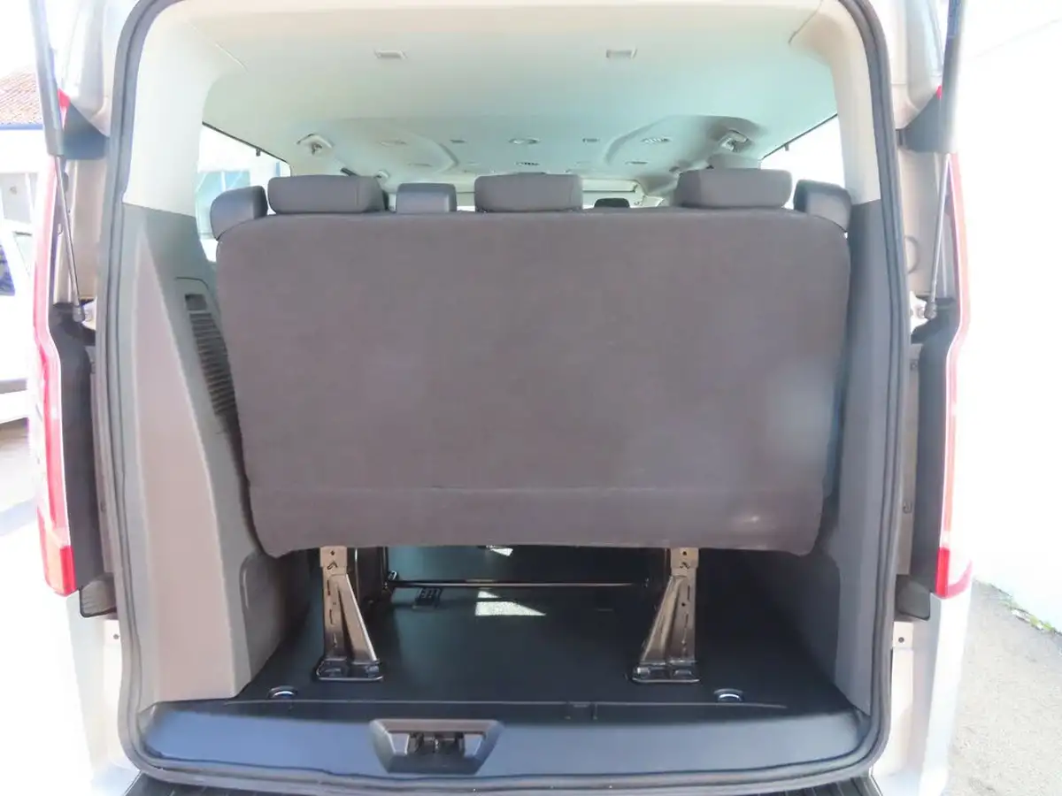 2019-ford-tourneo-custom-20tdci-320-l2-shuttle-bus-130pseu6dt-auto-big-62