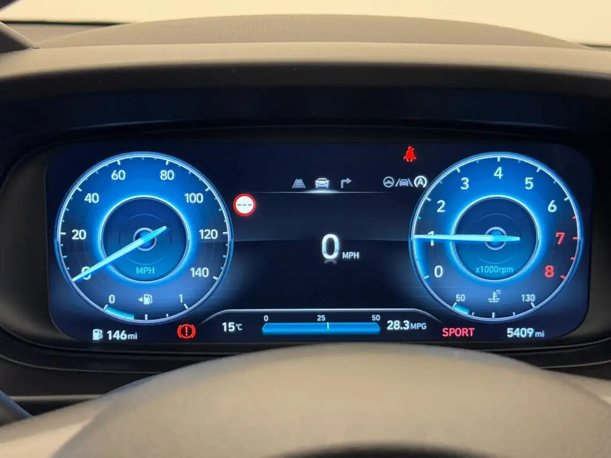 2024-hyundai-bayon-10-t-gdi-premium-100ps-two-tone-roof-big-31