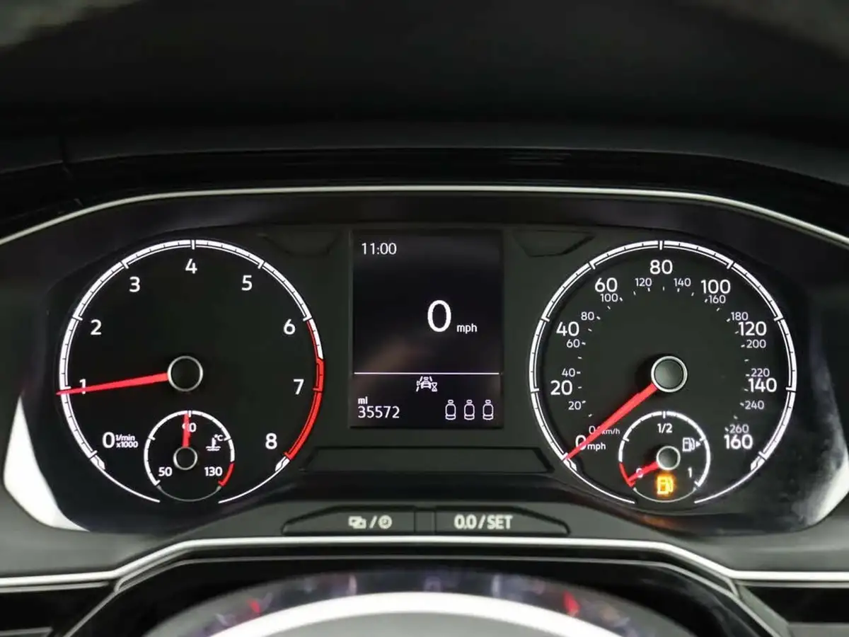 2021-volkswagen-polo-10-tsi-r-line-95ps-big-10
