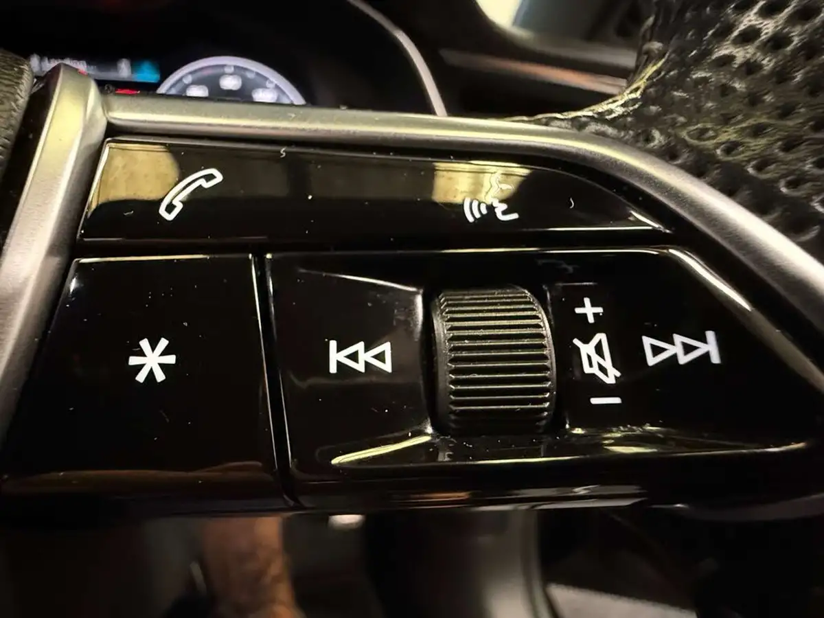 2019-audi-a7-30-45-tdi-s-line-big-24