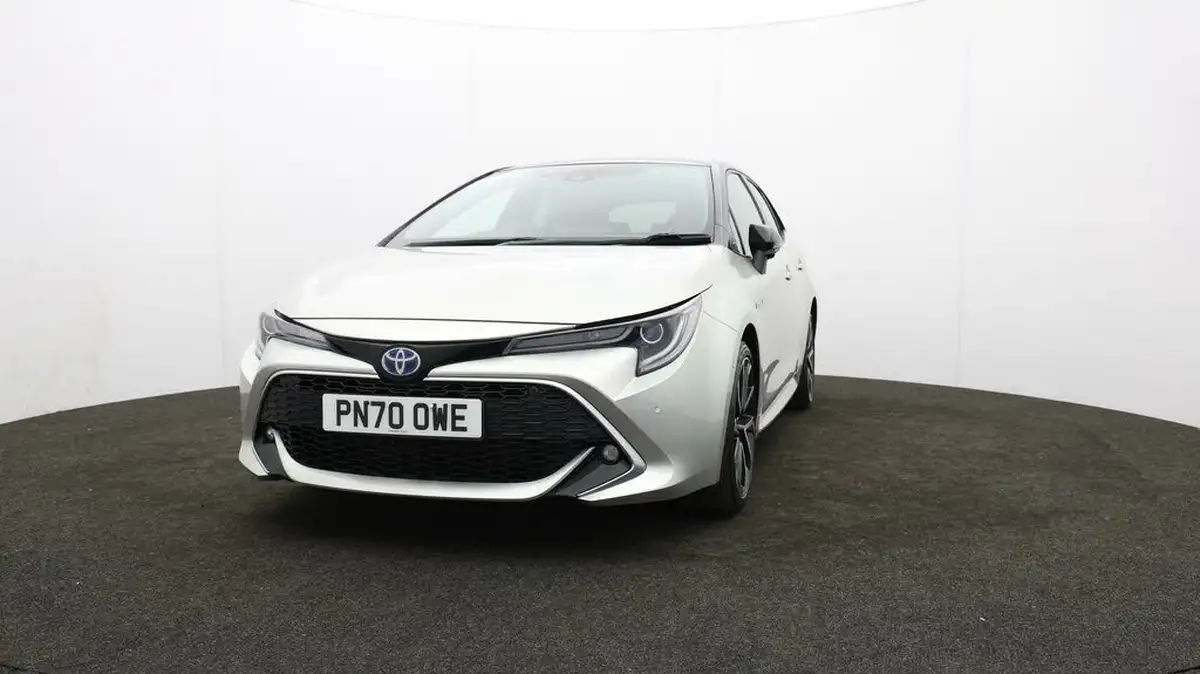 2020-toyota-corolla-18-vvt-i-excel-trk-hatchback-big-56