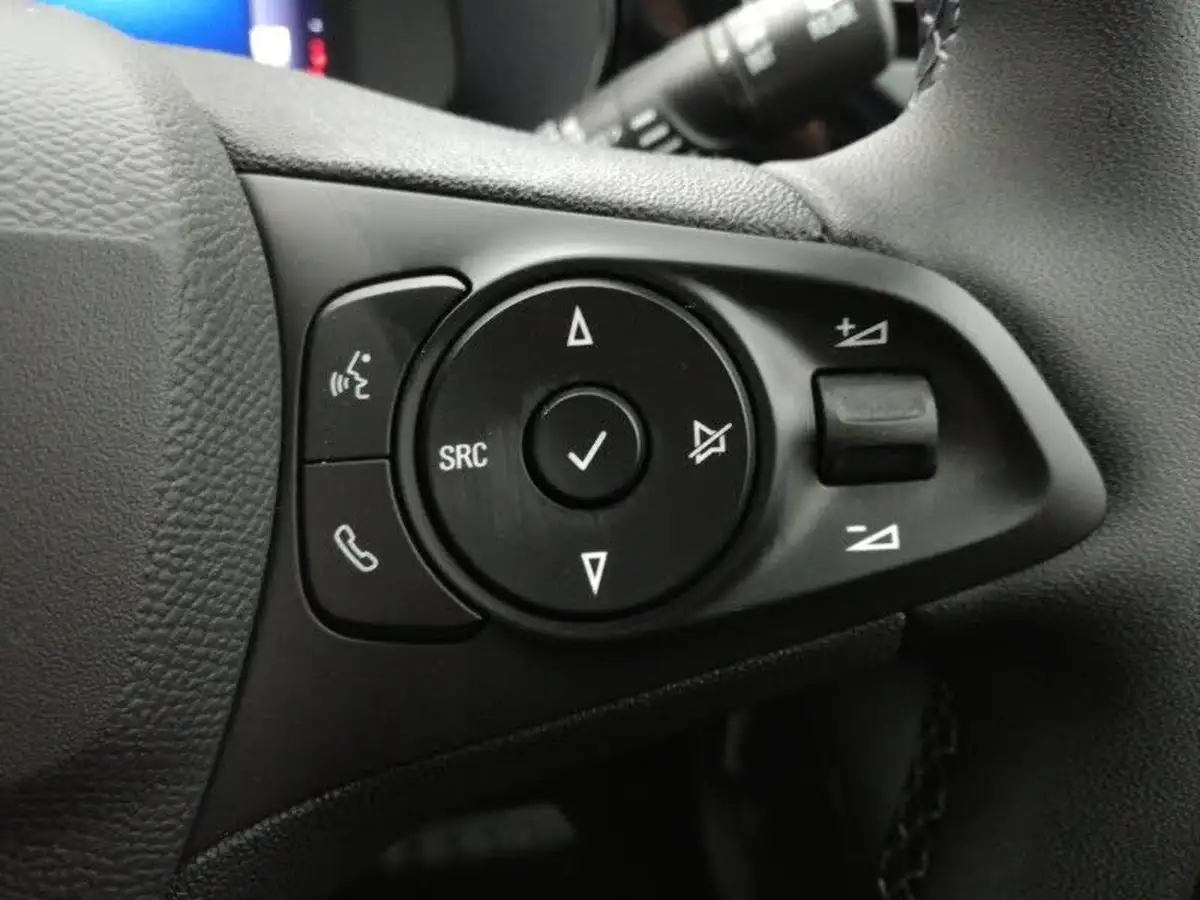 2024-vauxhall-corsa-12-turbo-gs-100ps-big-13