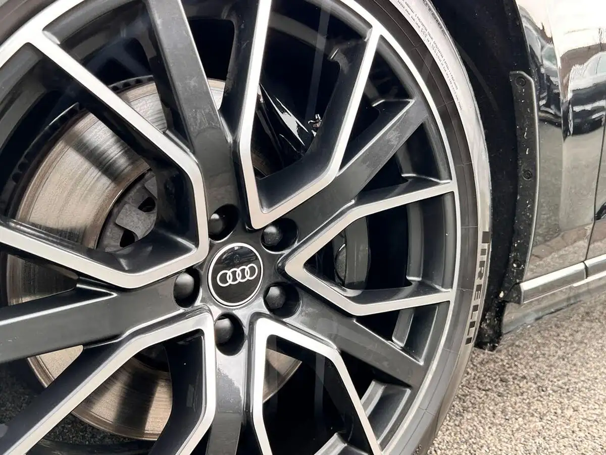 2021-audi-a8-30-55-tfsi-black-edition-big-63