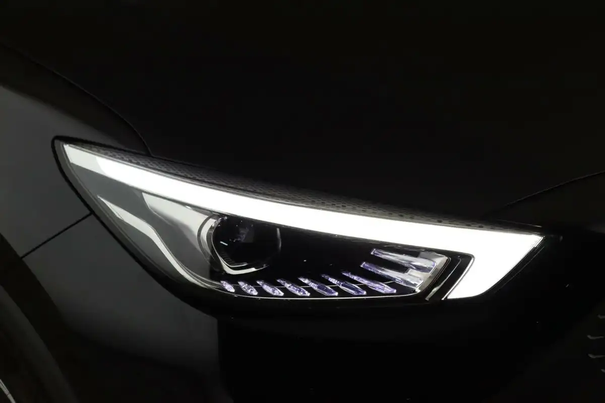 2023-mg-zs-suv-e-trophy-connect-ev-176ps-big-7