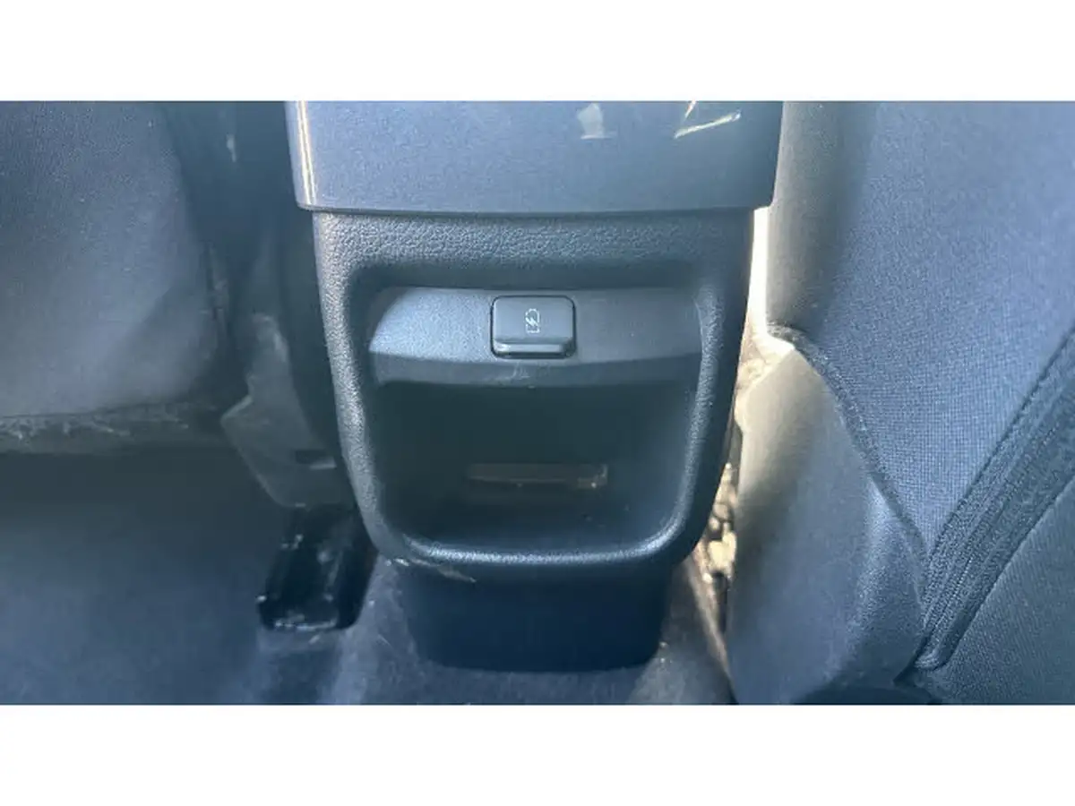2020-nissan-juke-10-dig-t-n-connecta-117ps-dct-big-37