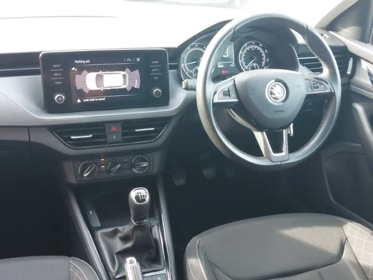 2020-skoda-scala-10-tsi-se-115ps-big-12