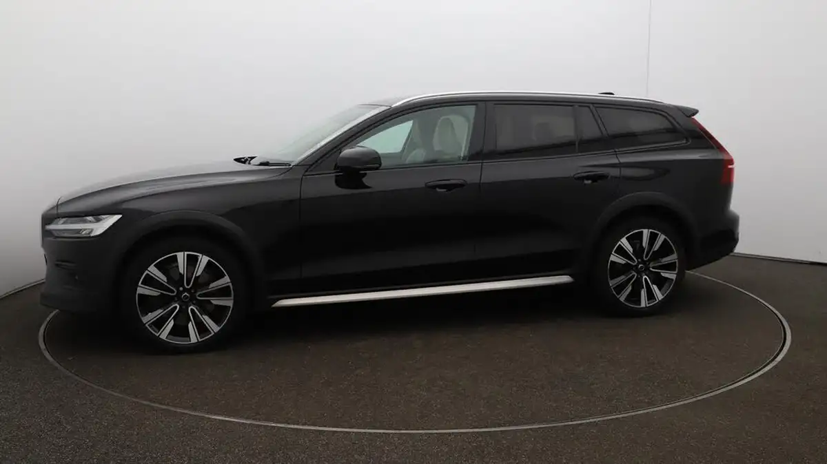 2020-volvo-v60-20td-d4-cross-country-plus-big-57