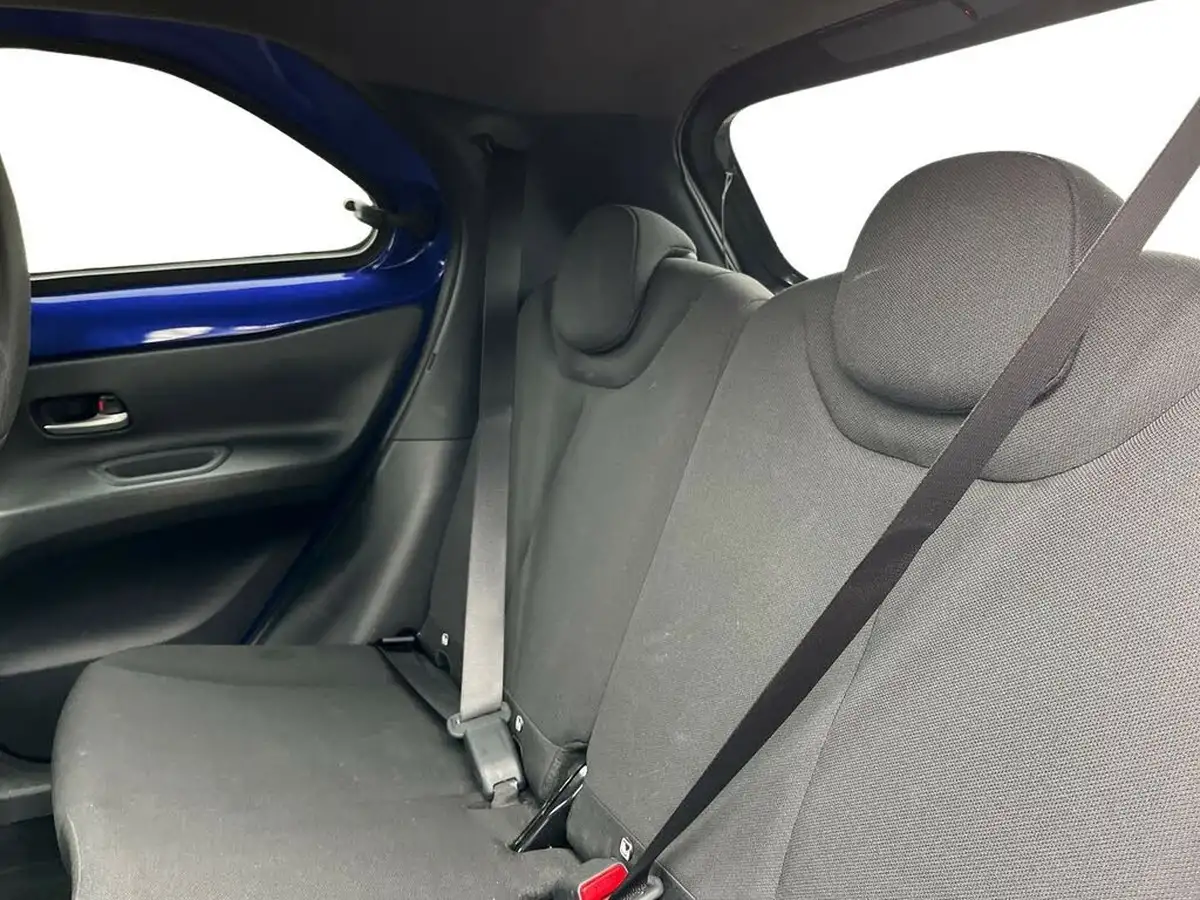 2022-toyota-aygo-x-10-vvt-i-edge-cvt-big-10