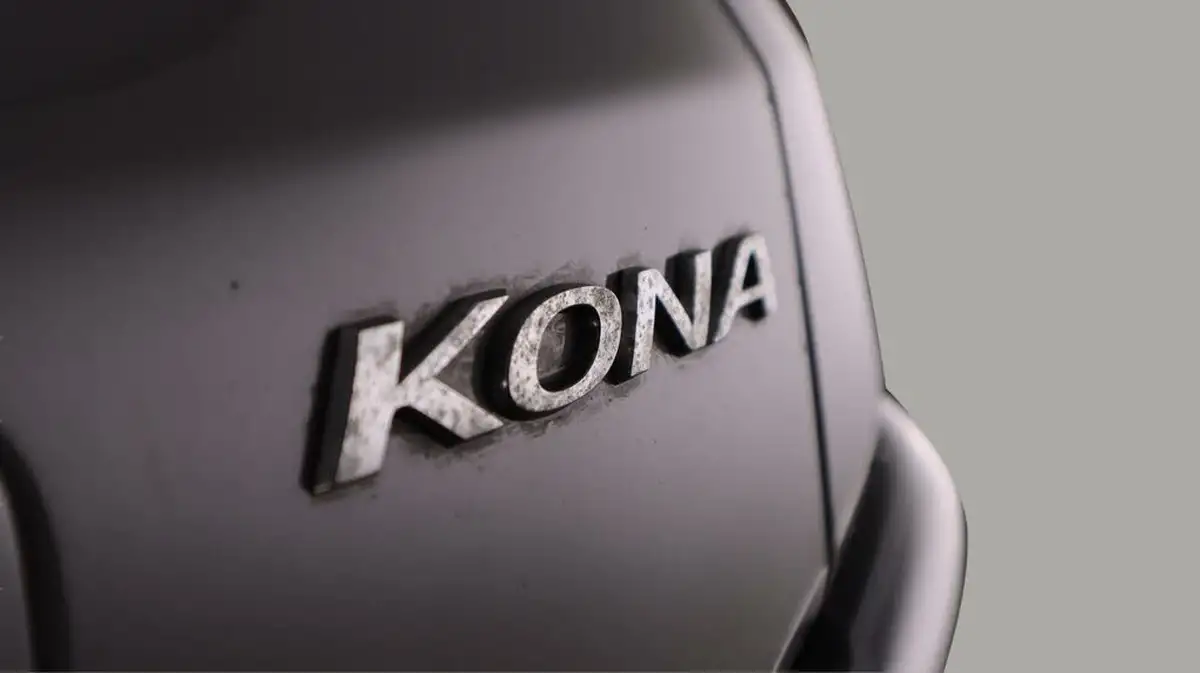 2022-hyundai-kona-e-premium-204ps-64kwh-7kw-obc-big-21